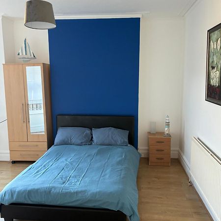 Pure Edge Beach Guest House With Sea View Herne Bay Esterno foto