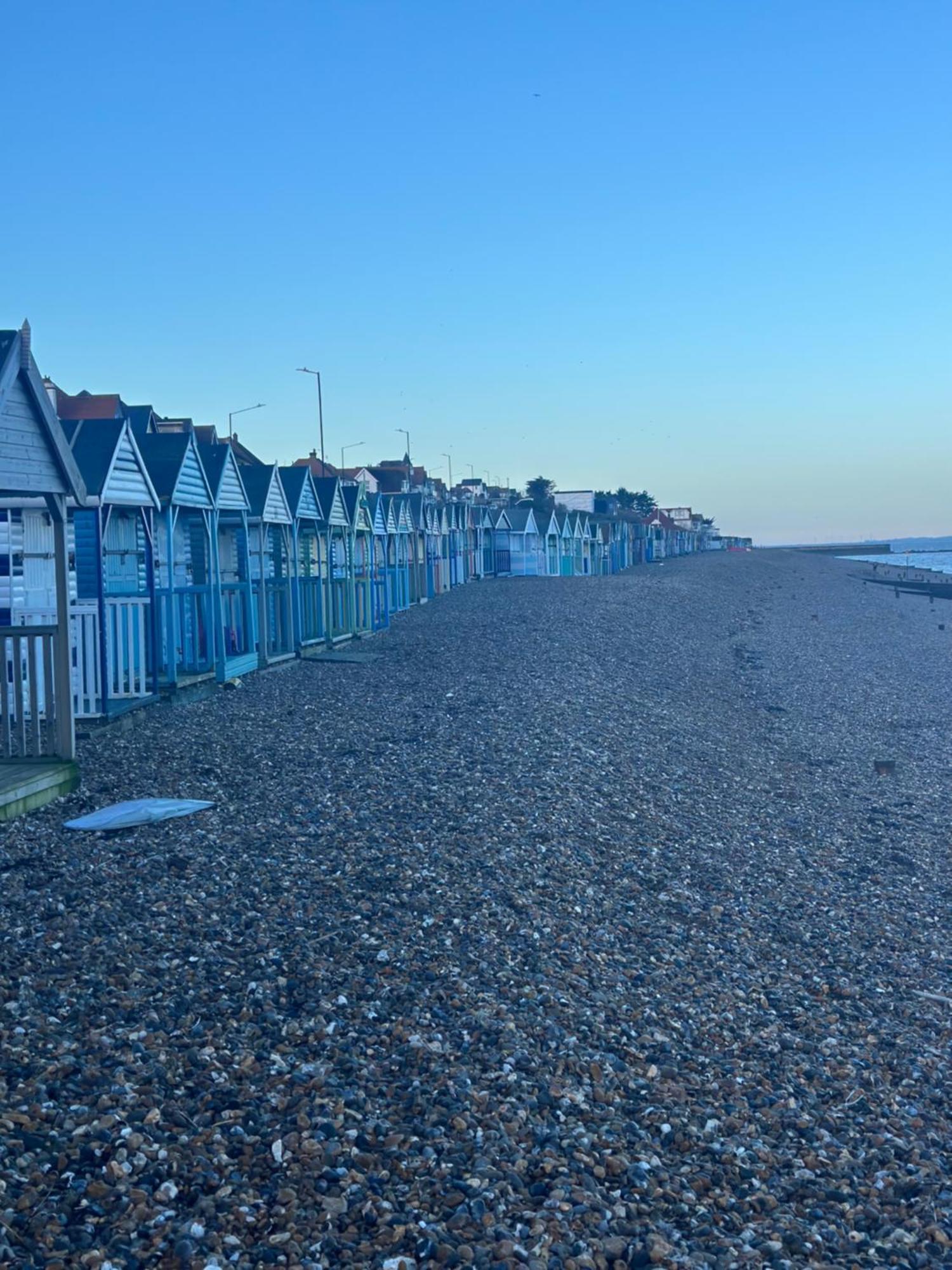 Pure Edge Beach Guest House With Sea View Herne Bay Esterno foto